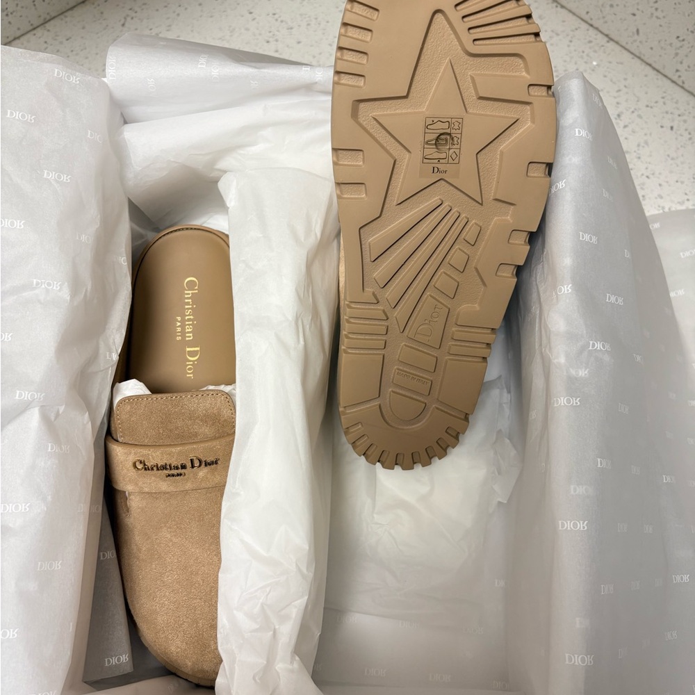DIOR
Mule In Brown - Picture 4 of 7